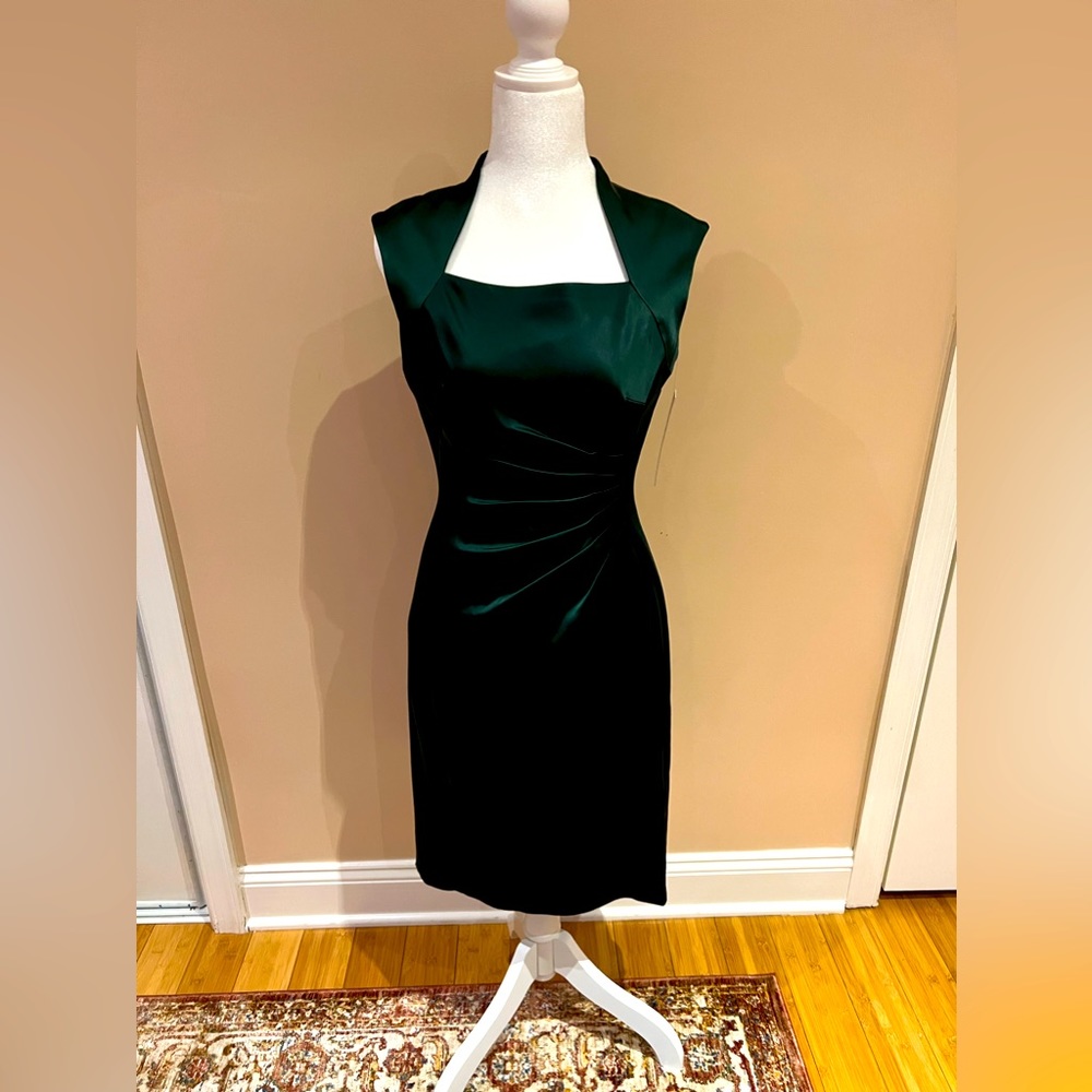 Tahari ASL Sateen Shirred Sheath Dress Size 2 Forest Green